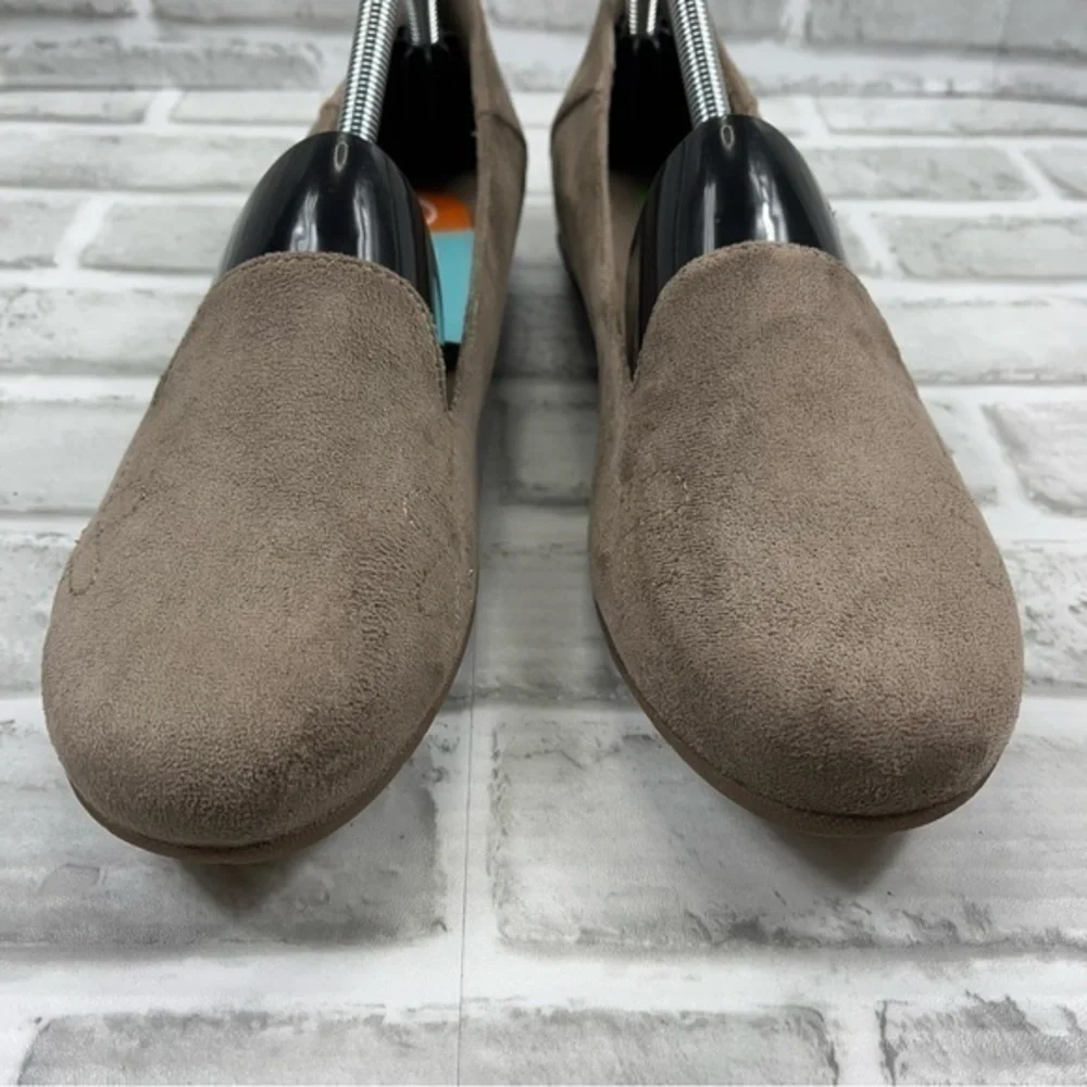 NEW with Tag BareTraps Alyson Women’s Size 11 Memory Foam Flats